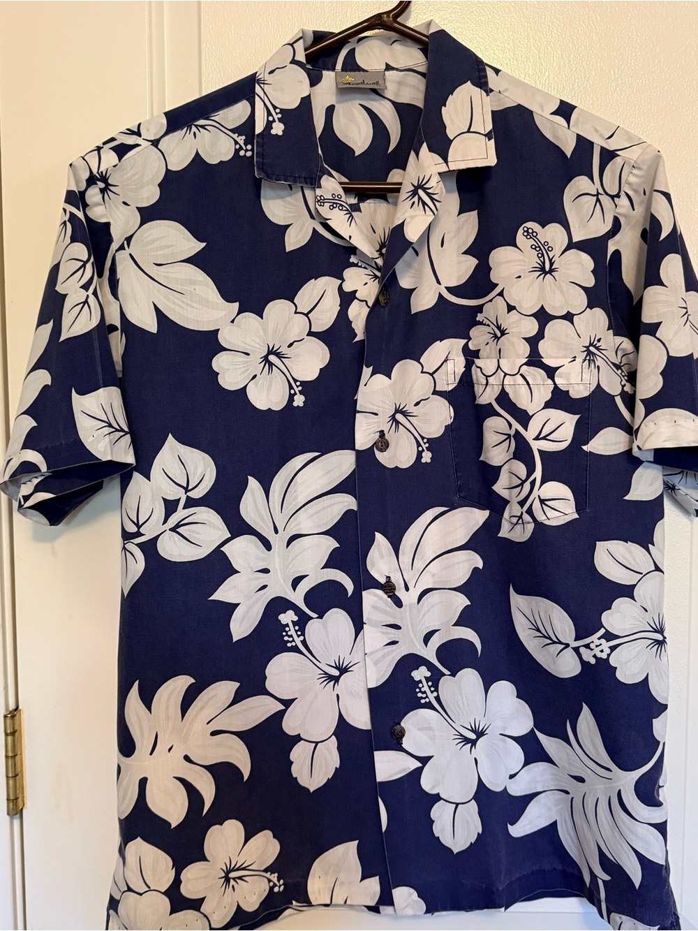 Royal Creations - Made in Hawaii - Blue/White Hawaiian Shirt - Medium